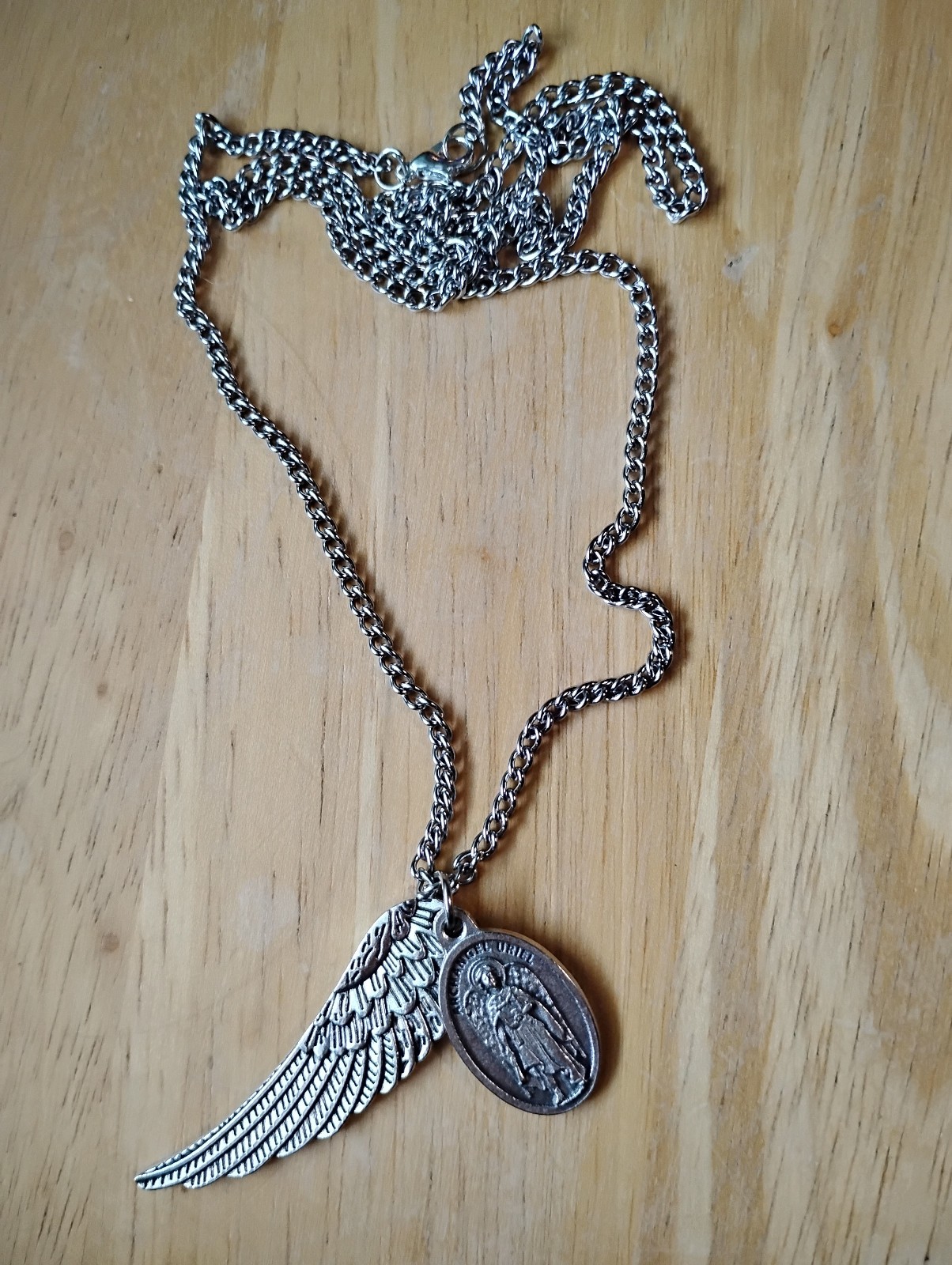 St Uriel Angel Wing Archangel Medal Necklace stainless steel chain