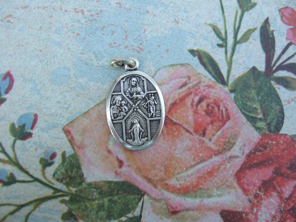 Vintage Catholic Medal 4 way Cruciform 1950’s Multi images: Jesus Mary St.Joseph