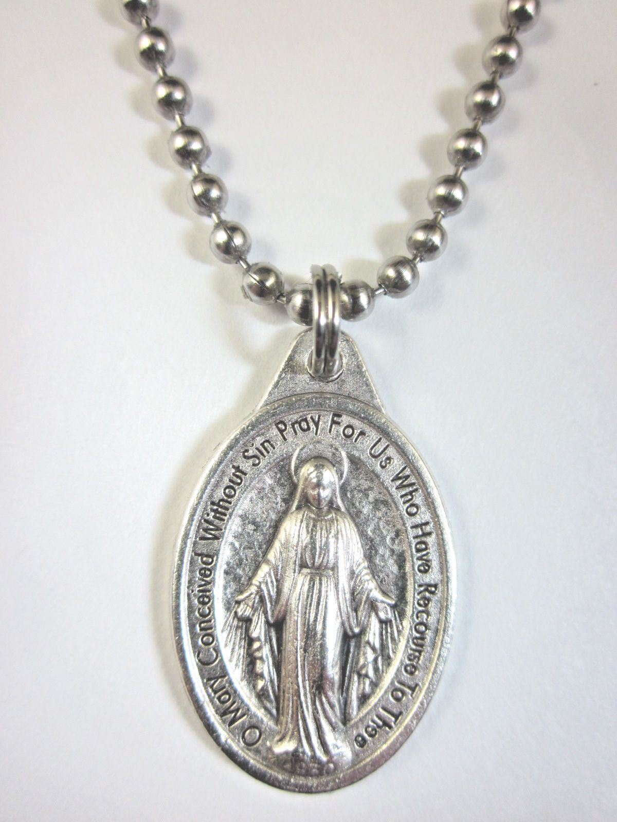 English Miraculous Medal 1″ Pendant Necklace 24″ Ball Chain Gift Box Prayer Card