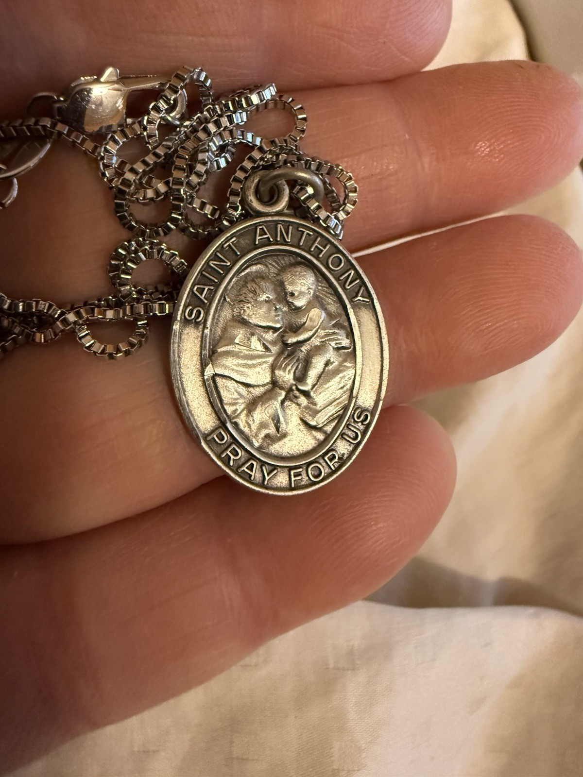 Vintage St. Anthony Sterling Silver Medal Pendant + 21” Nickel Silver Box Chain