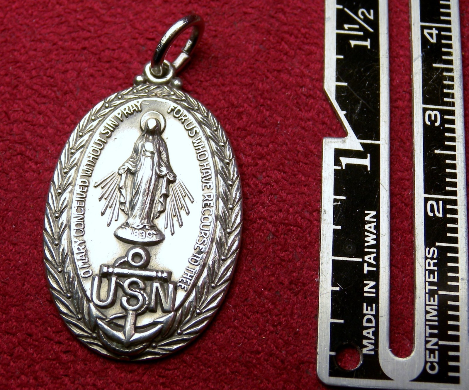 Sterling WWII USN Chaplain Sailors ID Victory Wreath Catholic Miraculous Medal