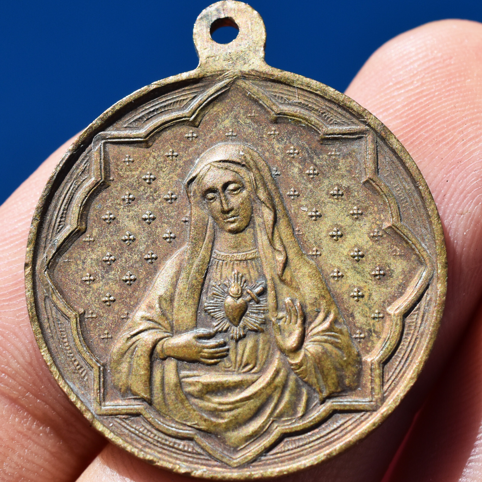 AWESOME SACRED HEARTS RELIGIOUS MEDAL ANTIQUE FRENCH CATHOLIC CHARM