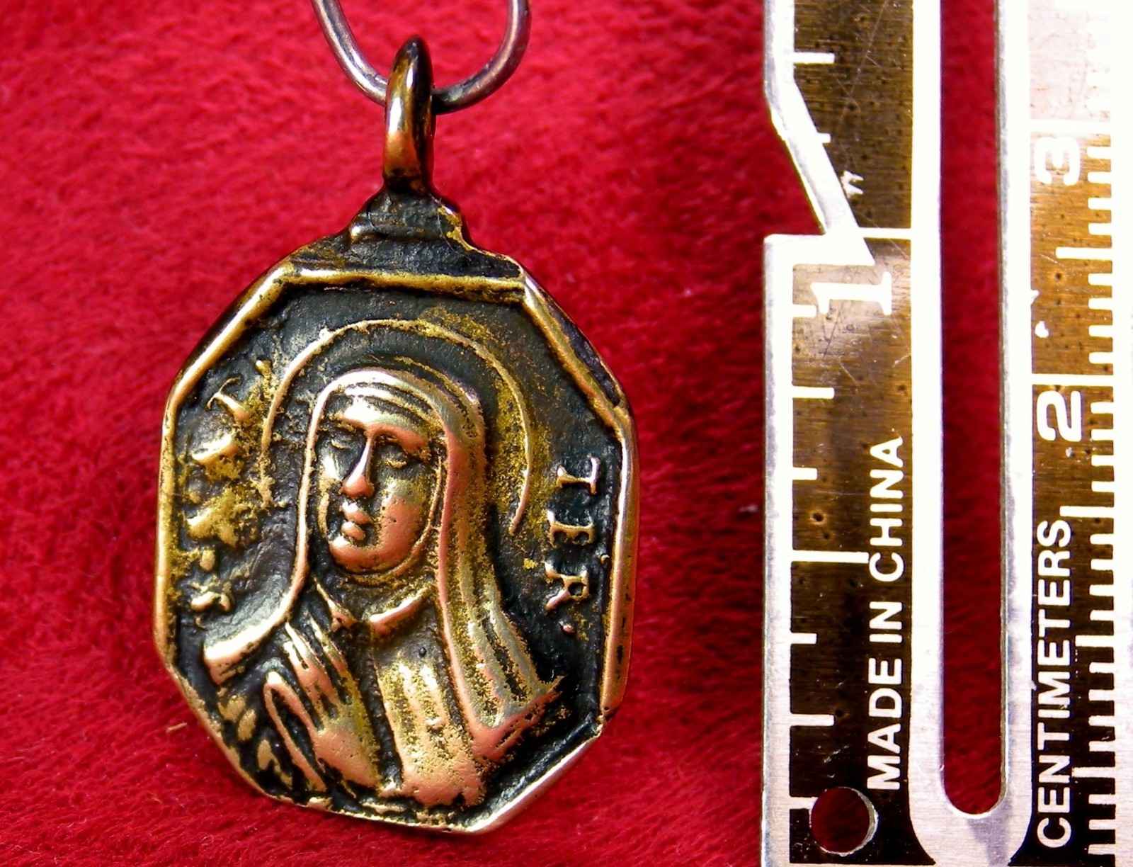 RARE ANTIQUE JOHN OF THE CROSS 1675 BEATIFICATION & TERESA OF AVILA ROSARY MEDAL