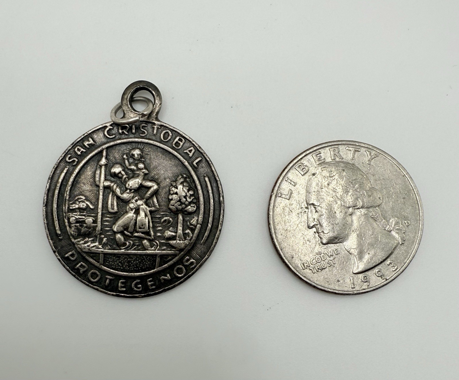 Vintage San Cristobal Protegenos Religious Medallion Pendant