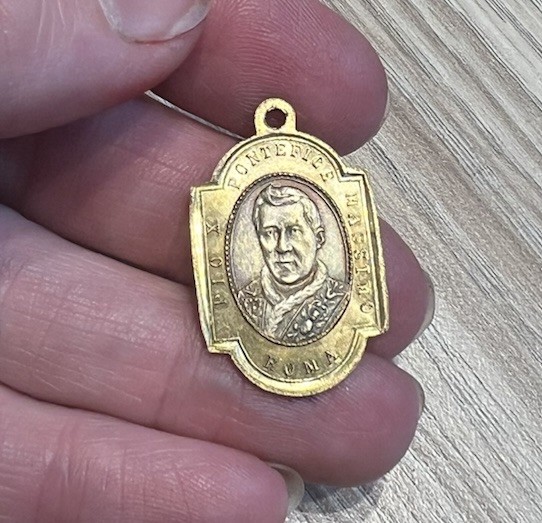 Antique Italian Medal Saint Pope Pius X Tenth Mary miraculous brass gold Pendant