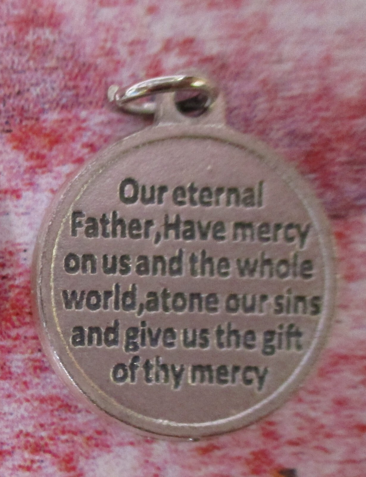 Divine Mercy – Red – Silver Tone Round – Medal 171-34-2812