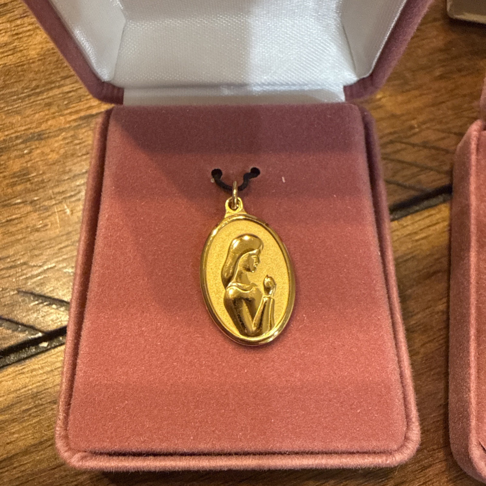LDS Mormon Young Women Personal Progress Medallion Pendant Set 3 Temple Scriptur