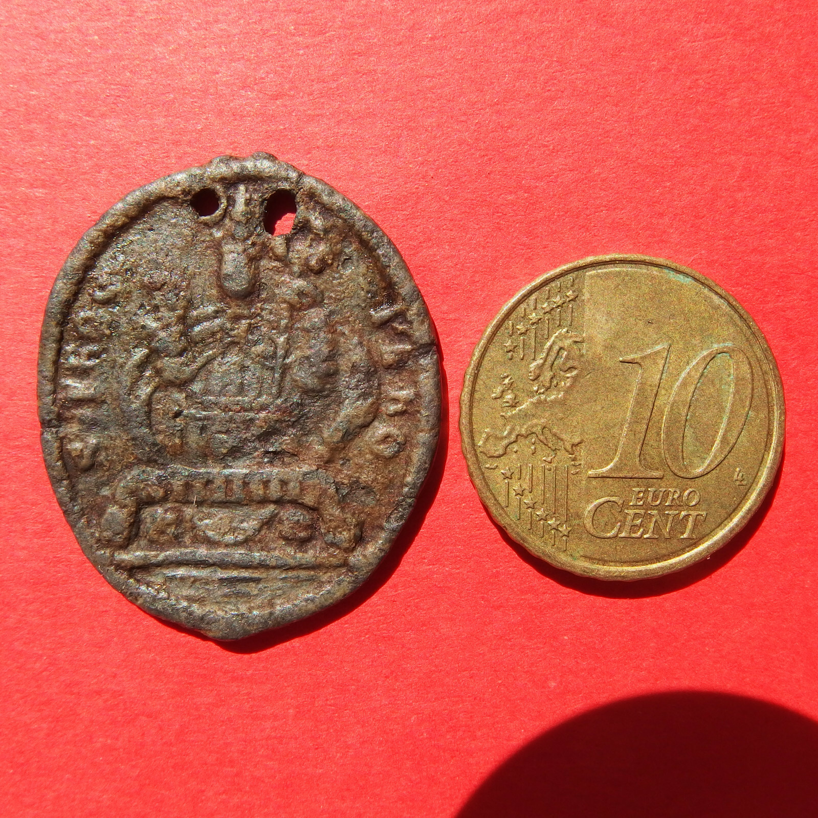 1600s UNKNOWN RELIGIOUS MEDAL FOUND † UNIDENTIFIED ICONOGRAPHY †