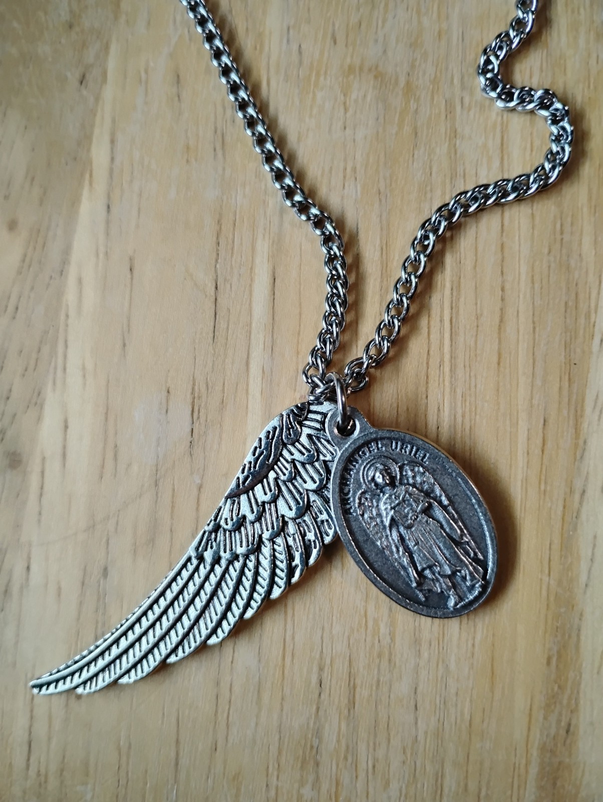 St Uriel Angel Wing Archangel Medal Necklace stainless steel chain