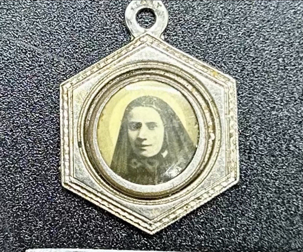 Vintage St. Frances Cabrini Holy Relic Charm Pendant Religious Medal Italy