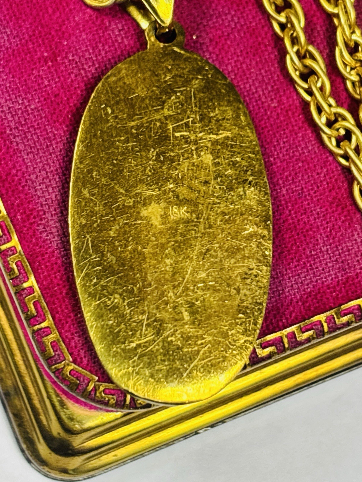 LARGE MIRACULOUS MEDAL VIRGIN MARY 18k YELLOW GOLD PLATED PENDANT NECKLACE 24”