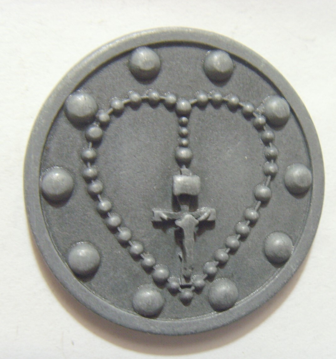 1960s vintage grey silver tone metal catholic St Catherine pocket token EL1076