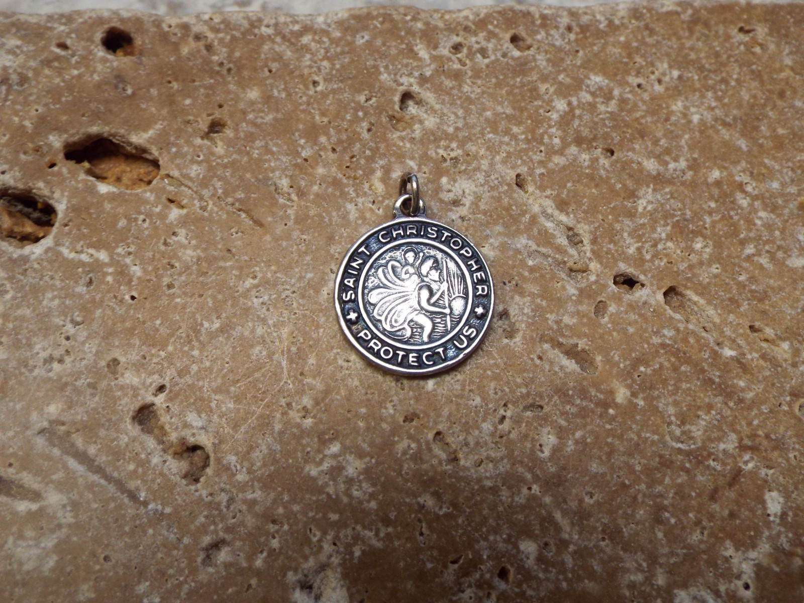 925 Sterling Silver Saint Christopher Protect Us Charm/Pendant 3.2g