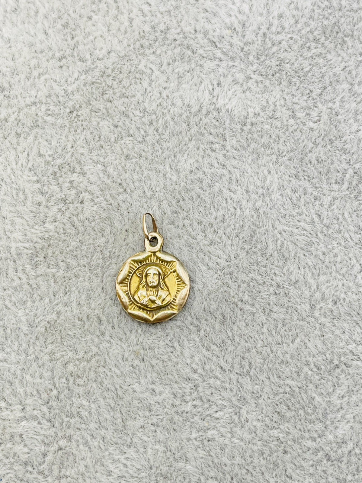 Vintage 10K Yellow Gold Our Lady of Guadalupe Scapular Medal