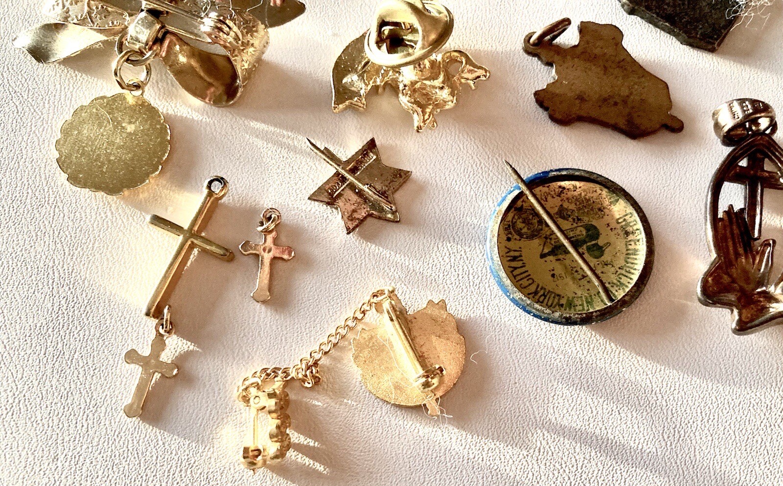 Nice Collection of Assorted Vintage Organizational/Religious Pins/Gold Toned/925