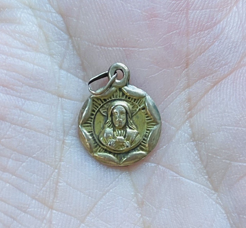 Vintage 10K Yellow Gold Our Lady of Guadalupe Scapular Medal