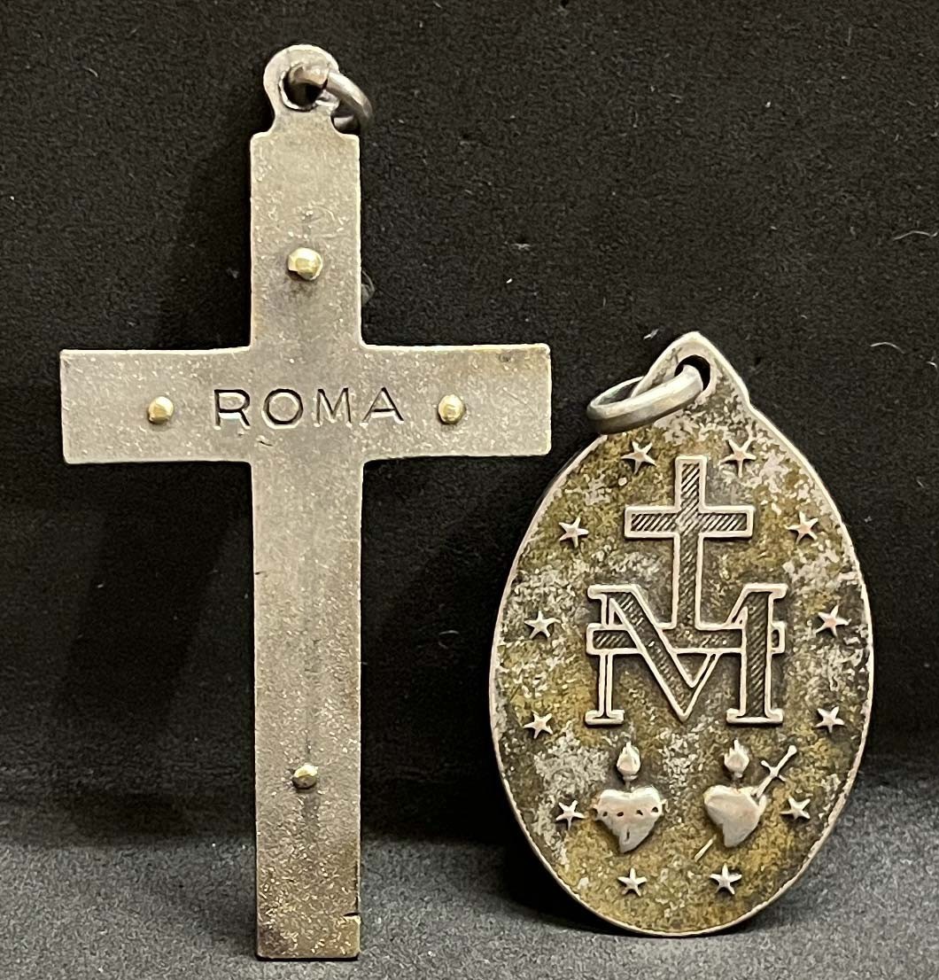 France & Italy – Vintage lot x2 Miraculous Virgin Mary medal & Cross Crucifix