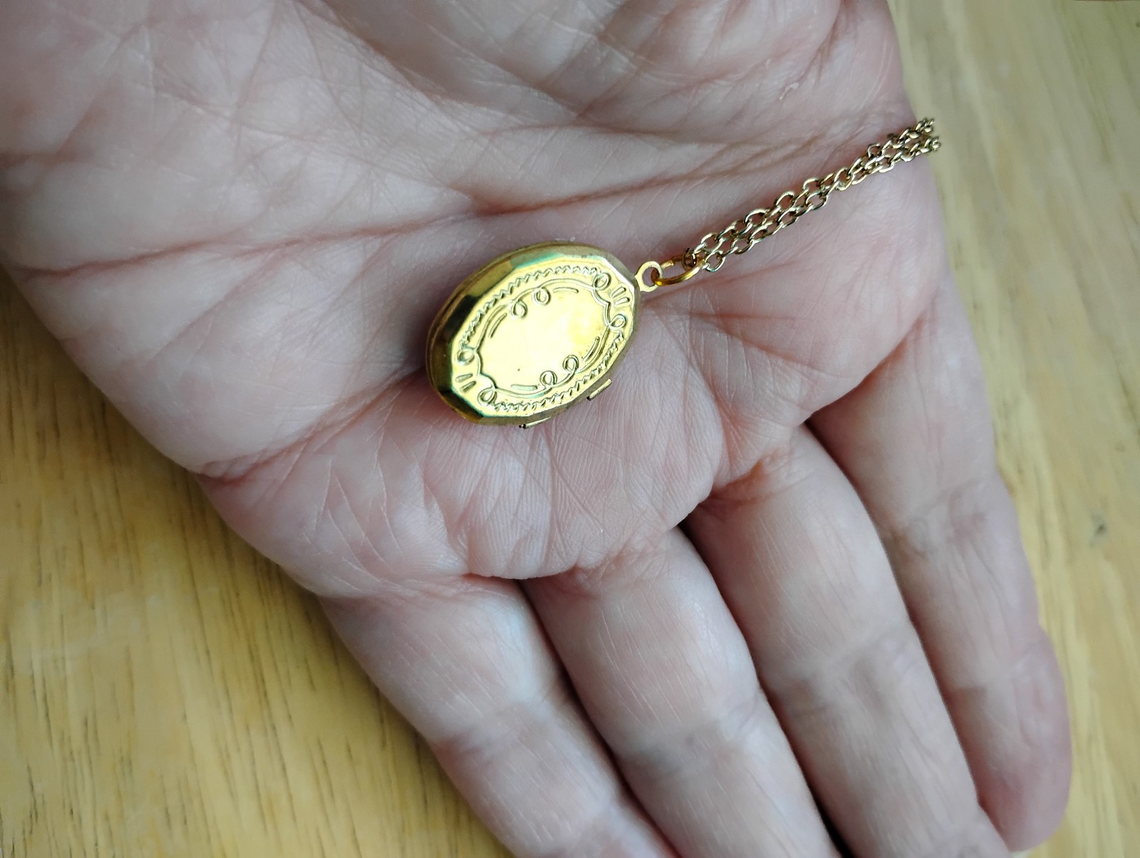 Gold Our Lady of Fatima Medal Locket Pendant necklace 14K gold plated chain