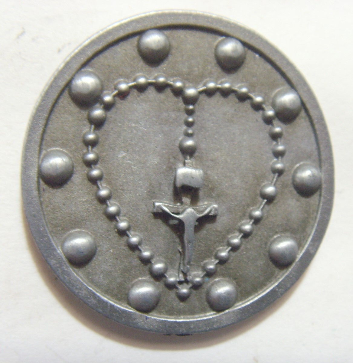 1960s vintage grey silver tone metal catholic St Patrick pocket token EL1075