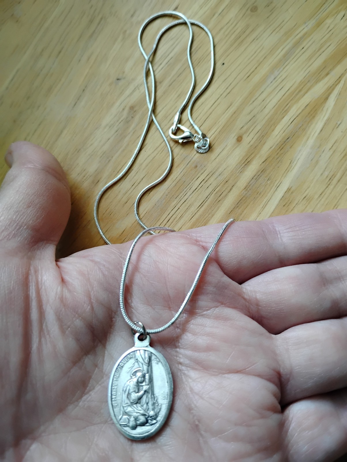 St Mary Magdalene Medal Necklace 925 sterling silver chain 20″ + prayer card
