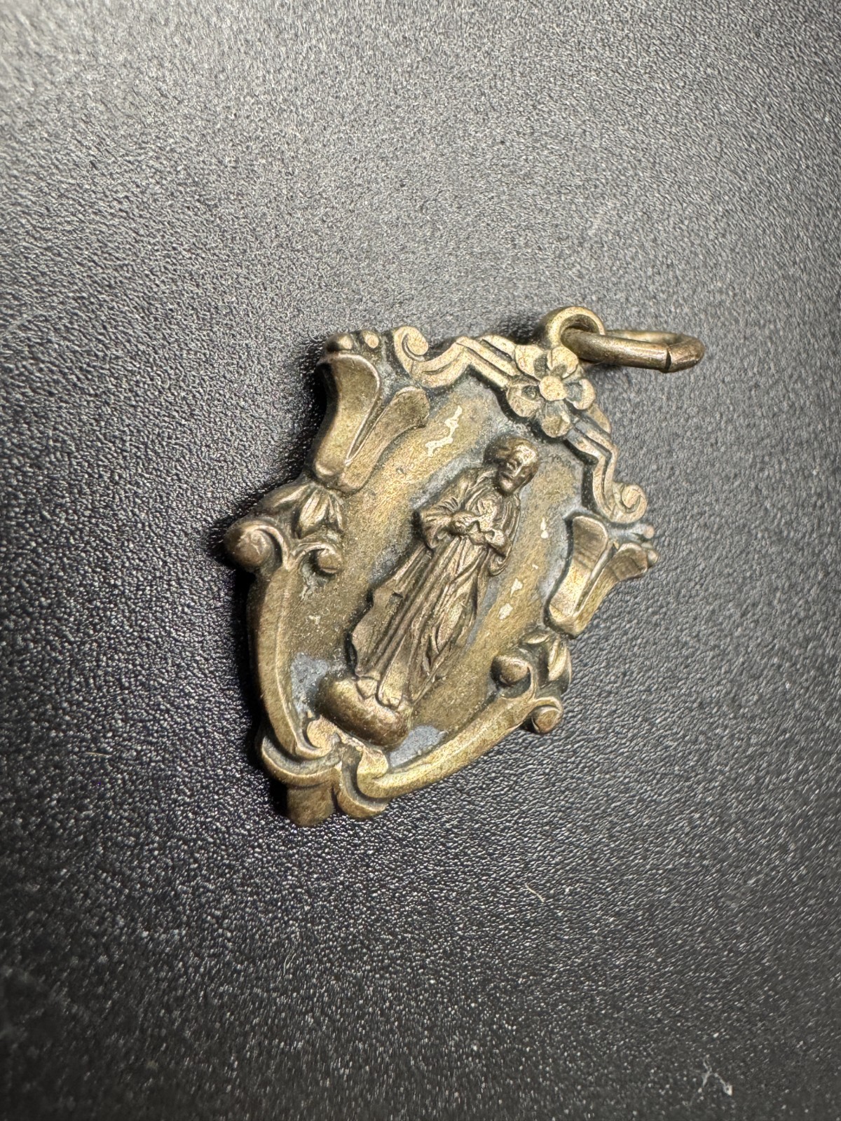 Vintage Creed Sterling Silver 925 Sacred Heart Of Jesus Medal Charm Pendant