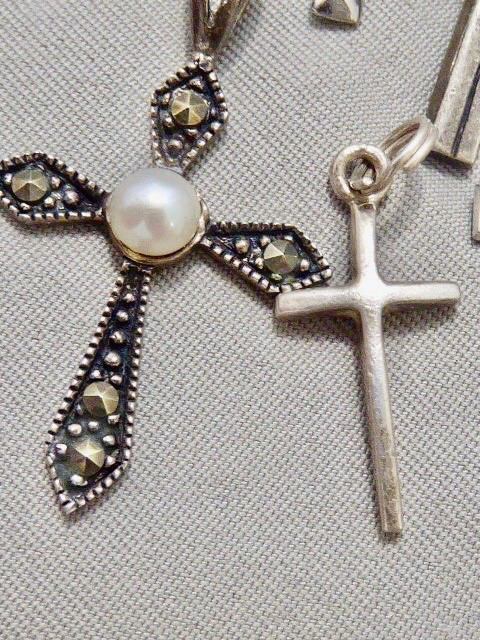 (10) VINTAGE STERLING SILVER RELIGIOUS CROSS PENDANTS OR CHARMS STAMPED STERLING