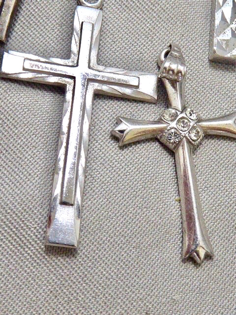 (10) VINTAGE STERLING SILVER RELIGIOUS CROSS PENDANTS OR CHARMS STAMPED STERLING
