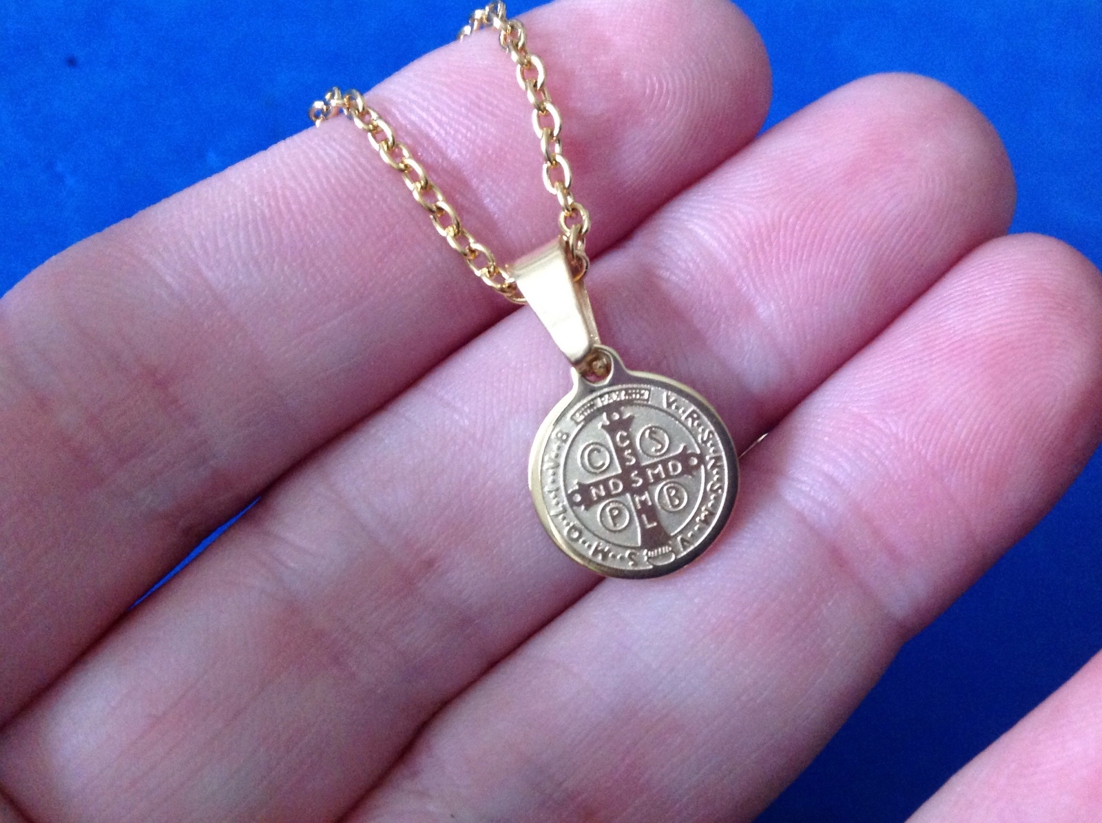 St BENEDICT NECKLACE Pendant Protection Saint Medal Gold Plt Stainless Steel 23”