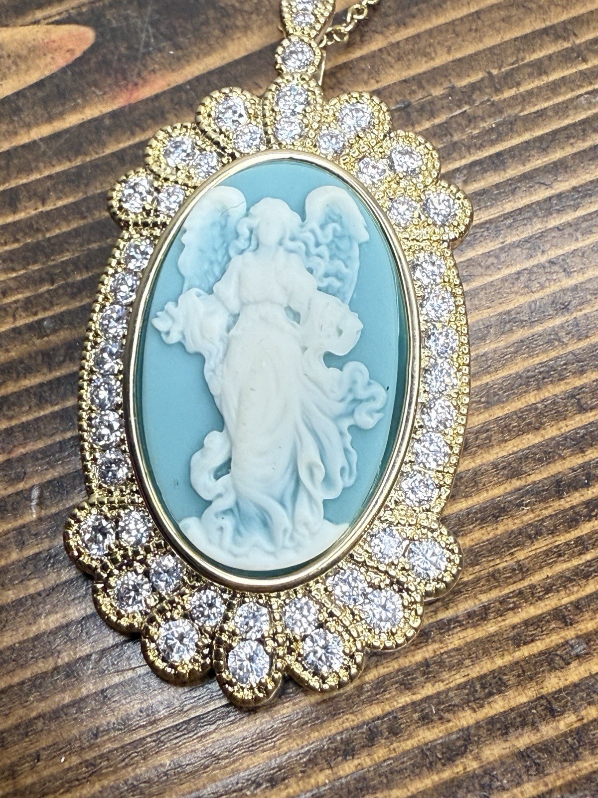 Cameo Jewel Framed Gold Toned Sky Blue & White Pendant Necklace Thailand