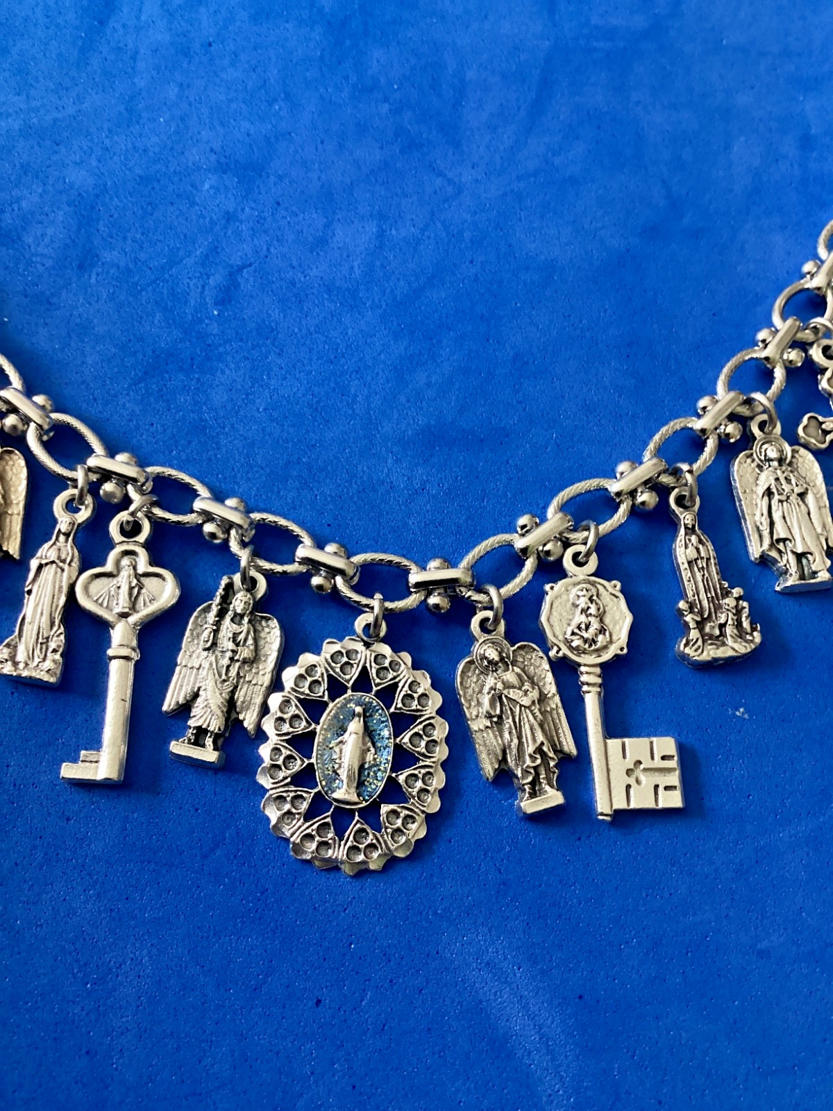Religious Catholic Saint Medal Charm Necklace Medals Archangels 23” Stainless