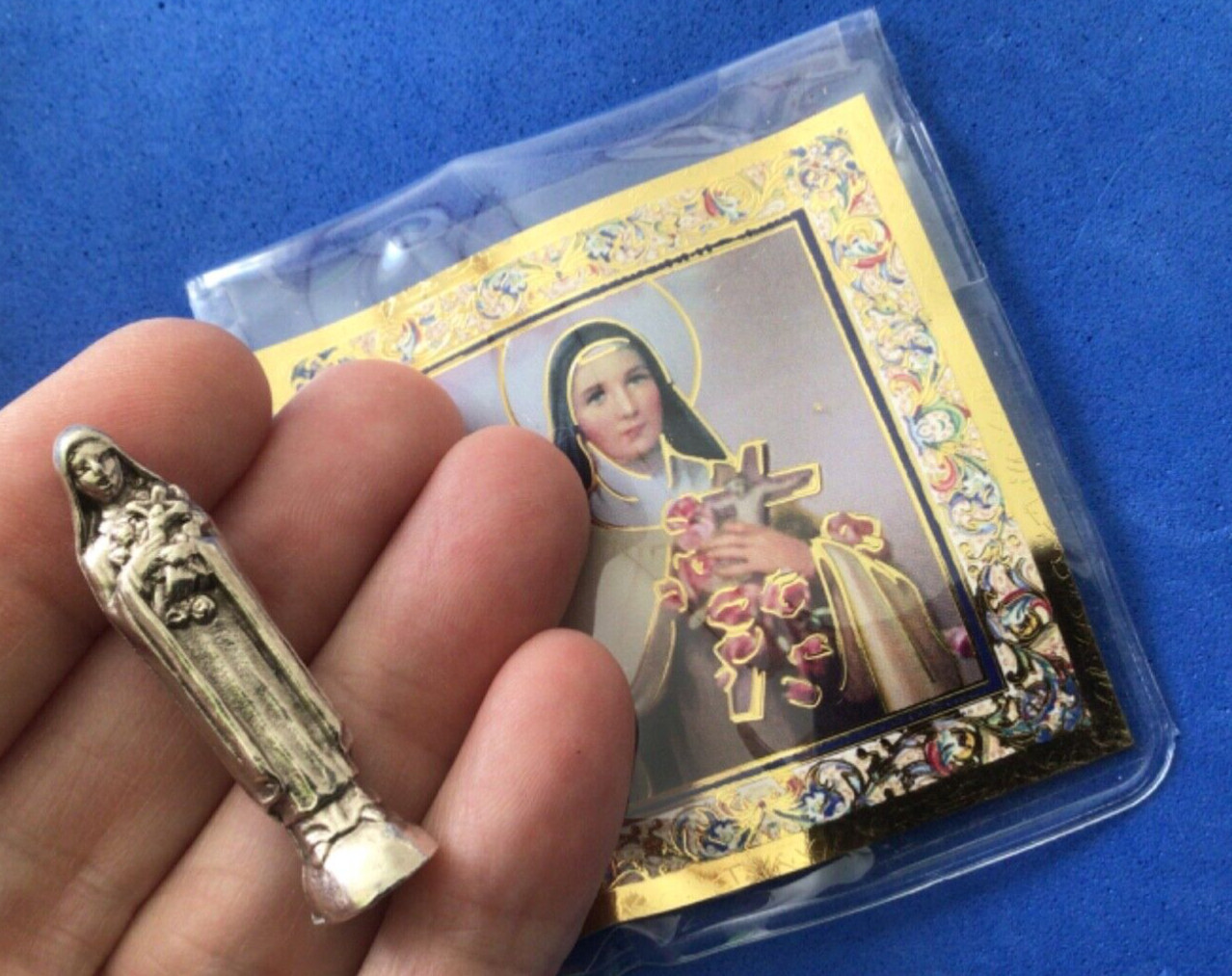 Saint St Therese Silver Tone Metal Saint Pocket TOKEN Icon Prayer Little Flower