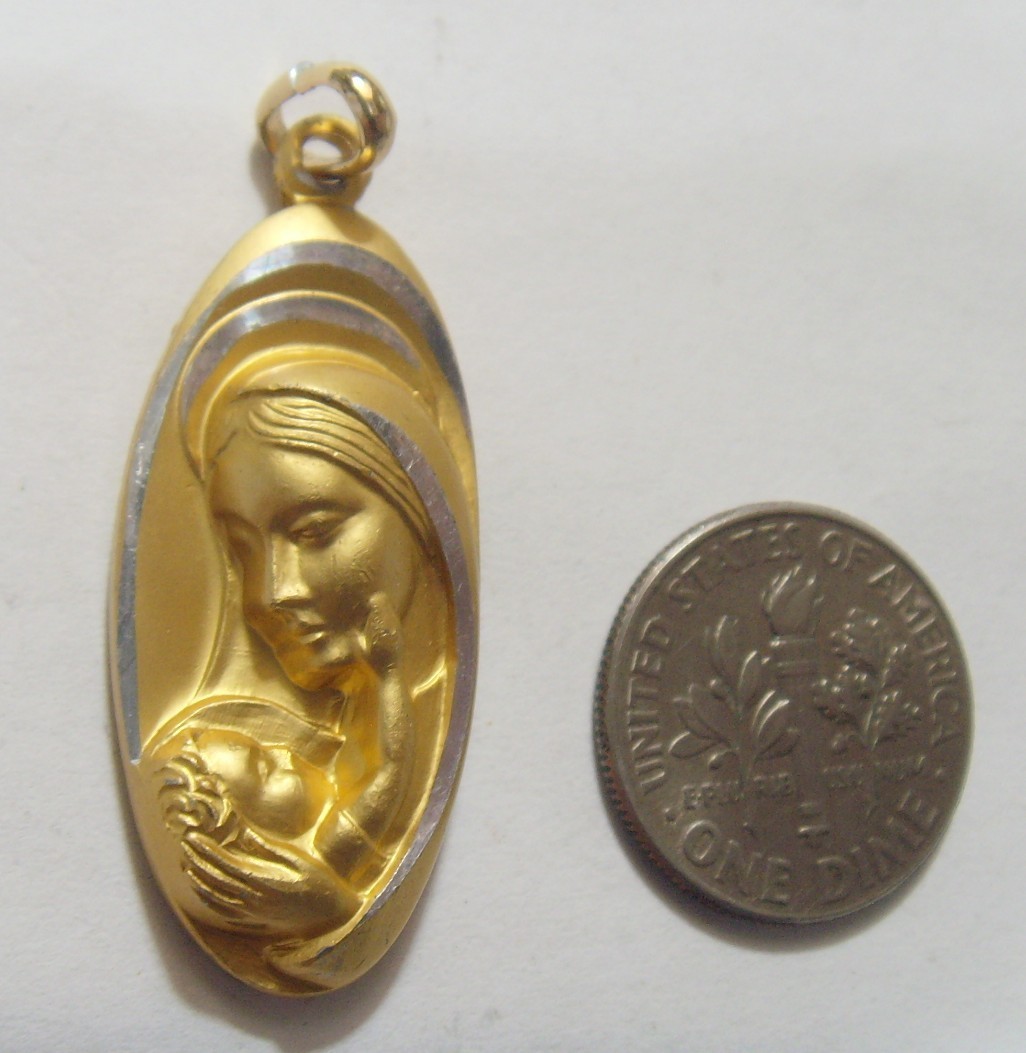 1950s vintage catholic Saint Mary Sweetheart of Jesus be my Love pendant 54563
