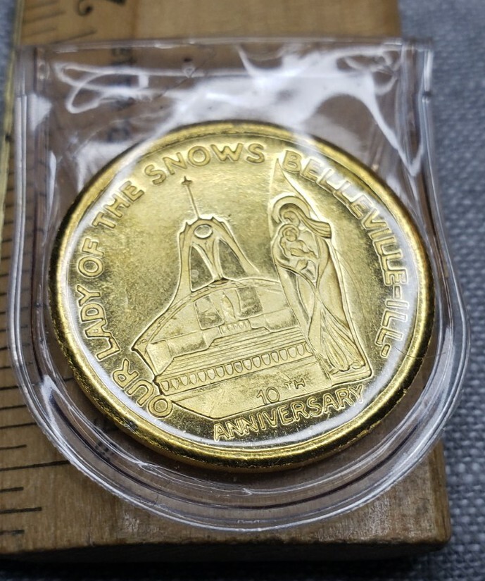 VINTAGE medal coin toke Our Lady of the Snows 10th anniversary G74