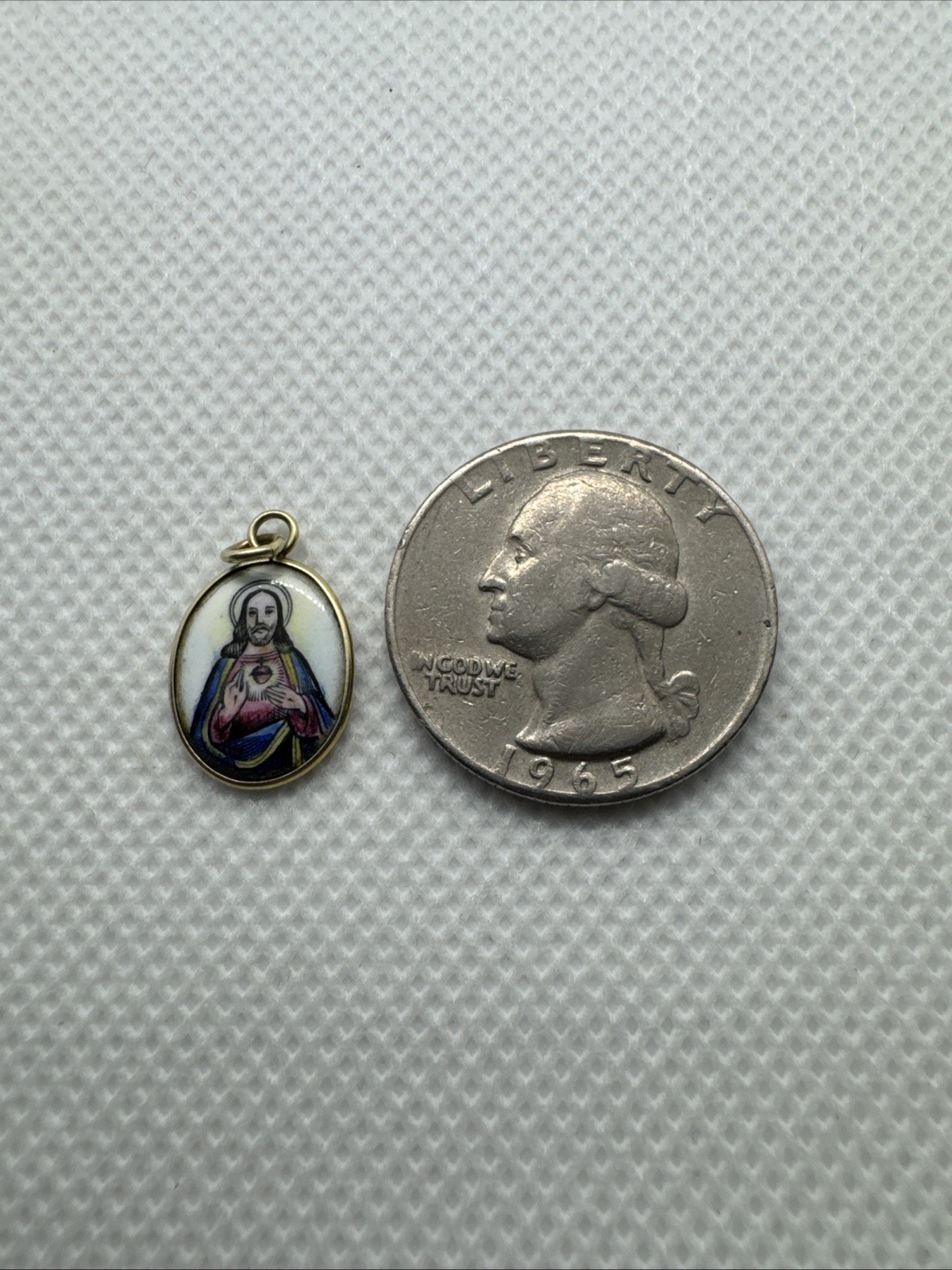 Vintage Sacred Heart of Jesus Sagrado Corazon Medal 14k Gold Pendant Enamel