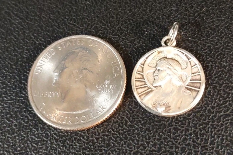 2.6 Grams Vintage HMH Jesus Medal Sterling Silver 925 Religious Holy