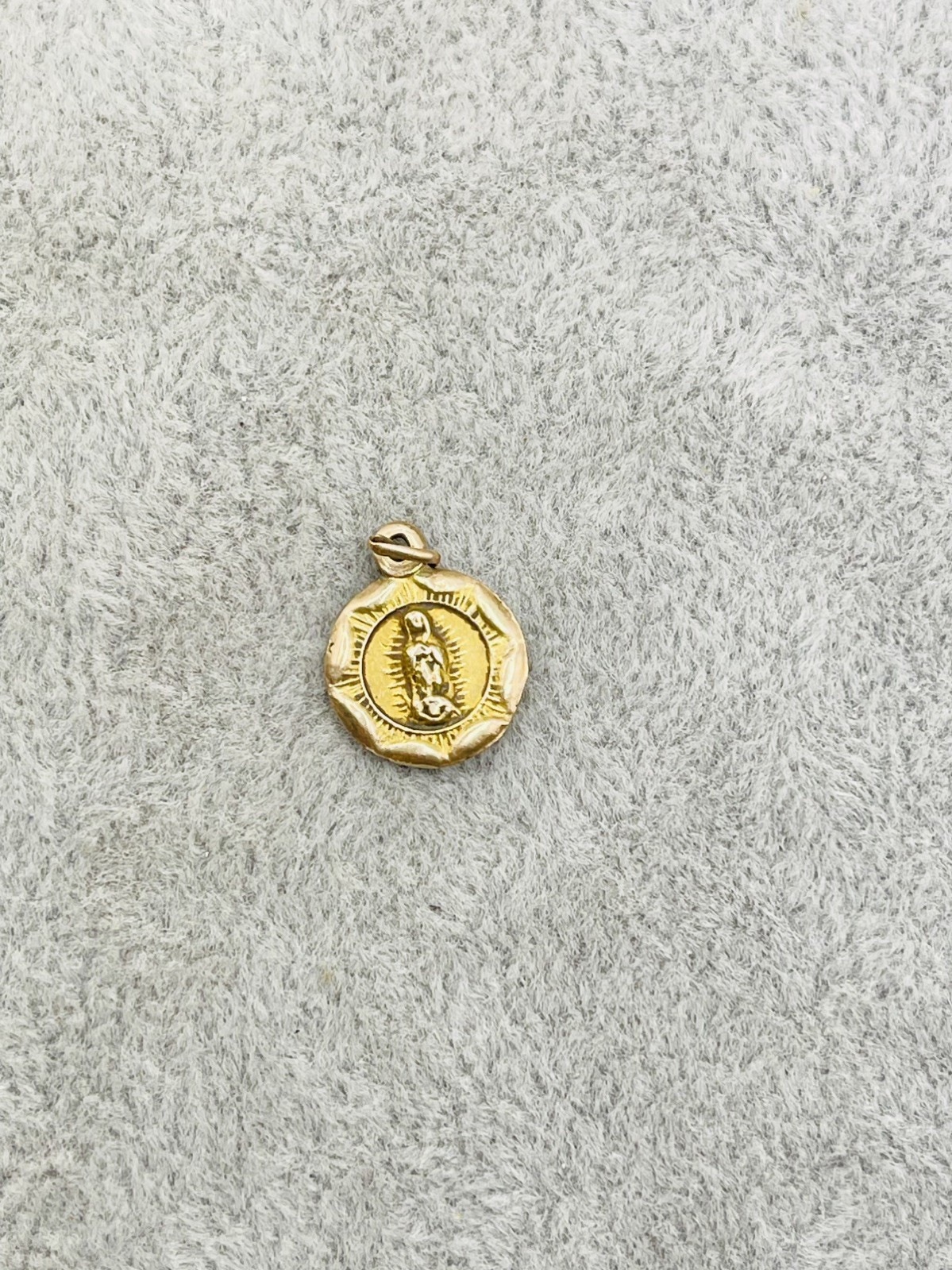 Vintage 10K Yellow Gold Our Lady of Guadalupe Scapular Medal