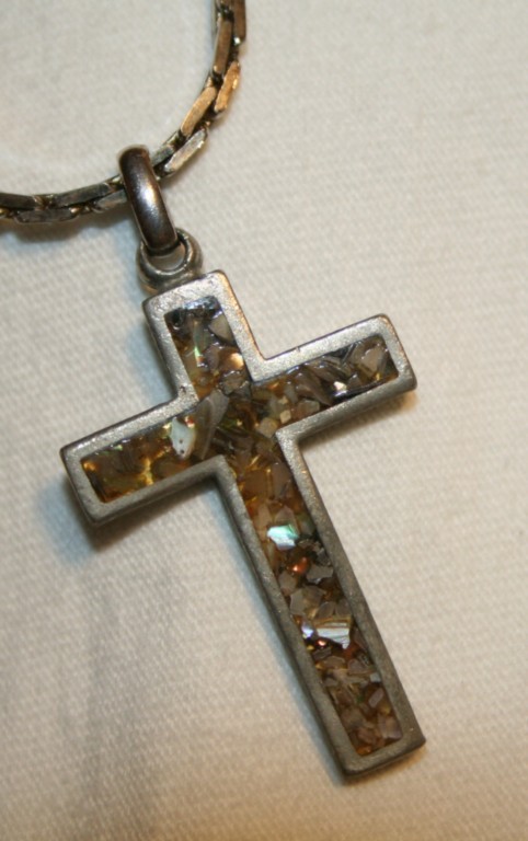 Handsome Heavy Grey Marbled Pewter Cross Necklace ++++