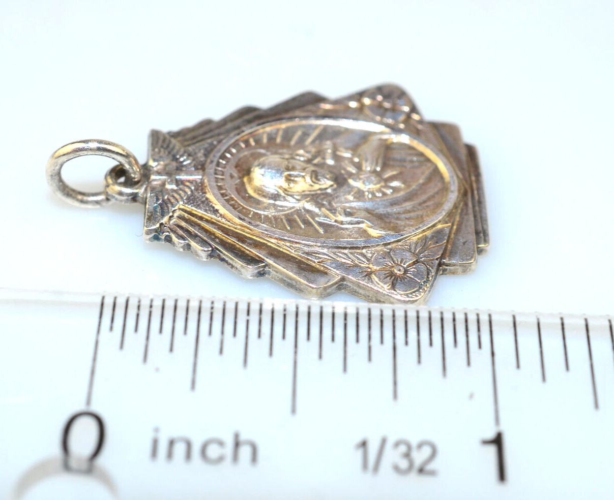 VINTAGE HMH STERLING SILVER SACRED HEART OF JESUS MEDAL 1″ TALL PENDANT 6.9 gr.