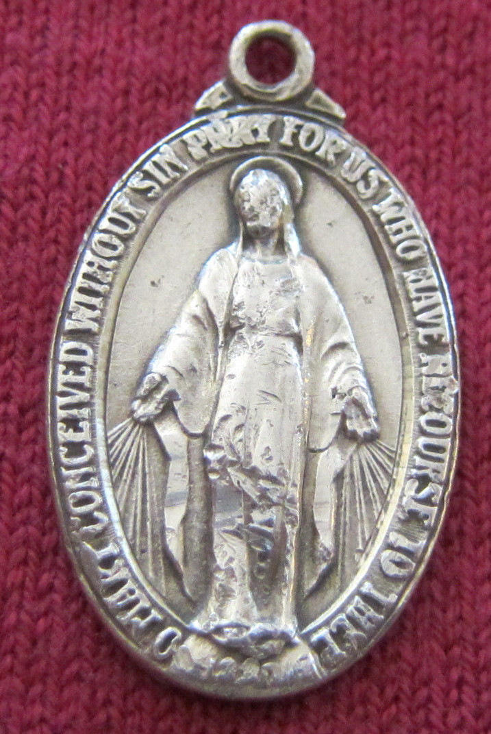 Vintage Catholic Religious Holy Medal – STERLING – MIRACULOUS – WORN / CLASSIC