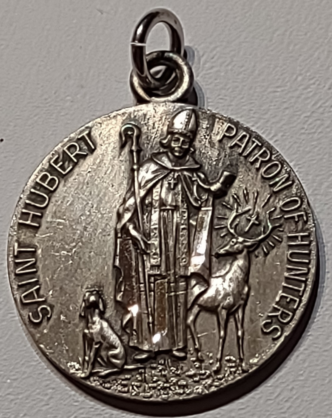 Sterling Medal St. Hubert 3/4″ Round (chain sold separately)