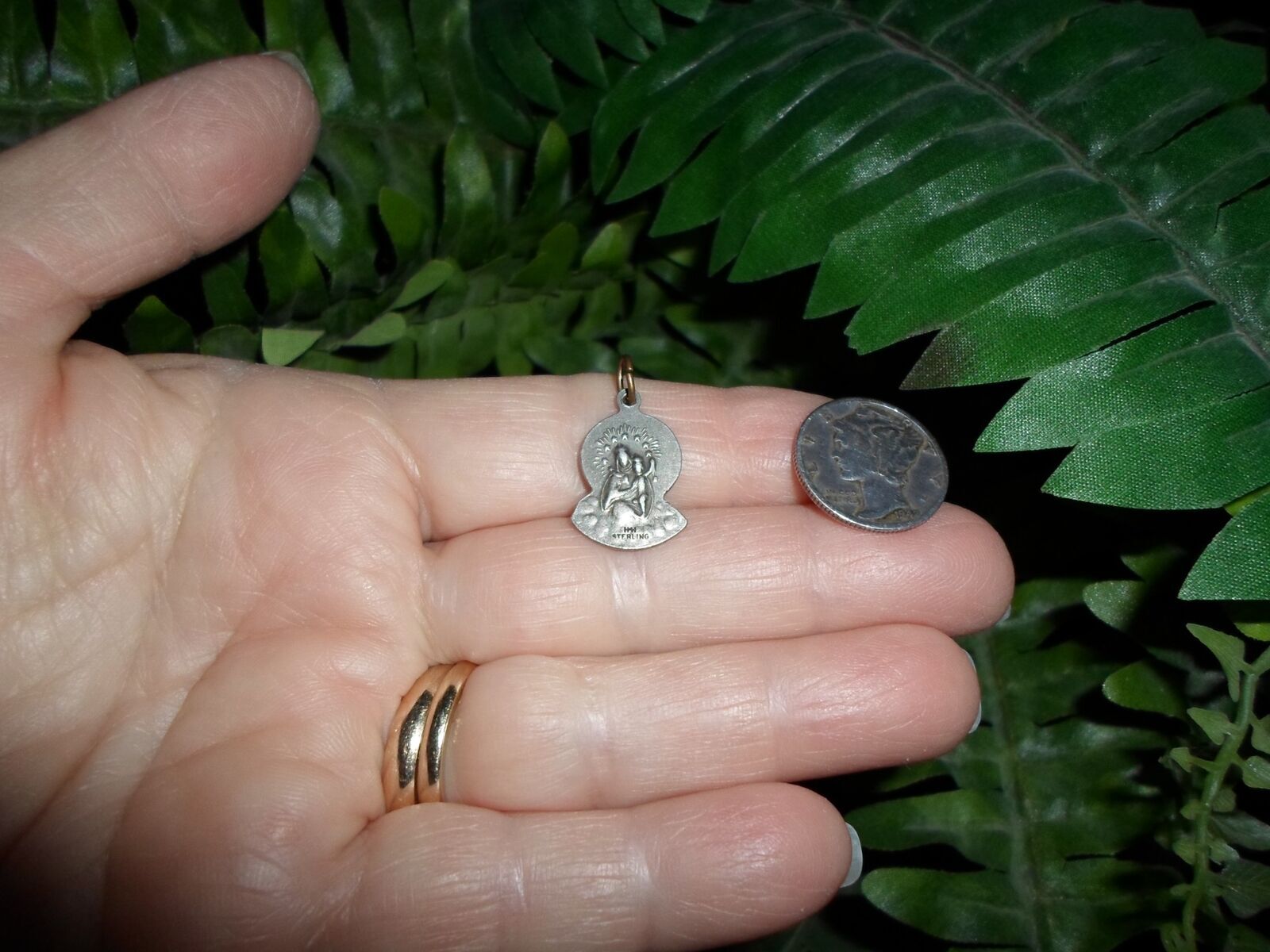 Vintage HMH Sterling silver – Sacred Heart of Jesus – Our Lady Mt Carmel – MEDAL