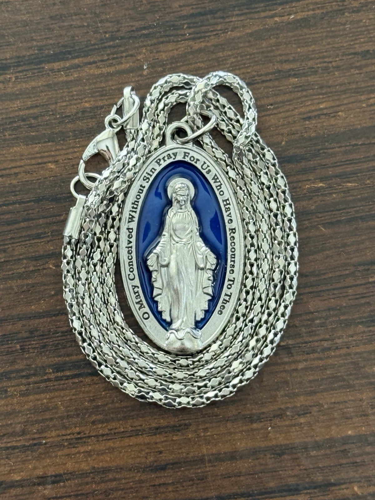 Miraculous Medal w/ Chain – Traditional Catholic Immaculate Mary Medal