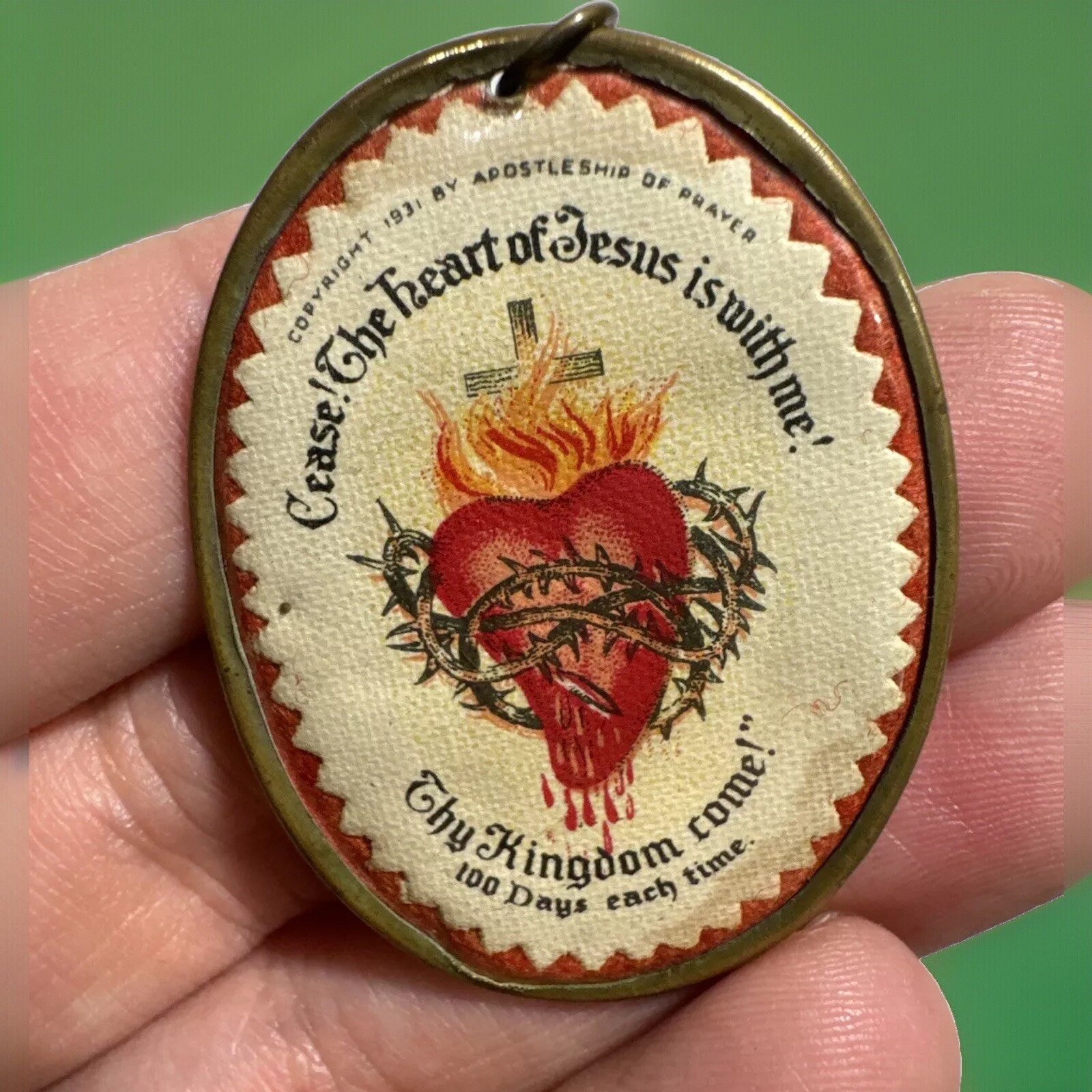 NOS VTG 1931 Red Scapular Badge Apostleship of Prayer Felt 30s Catholic Acetate