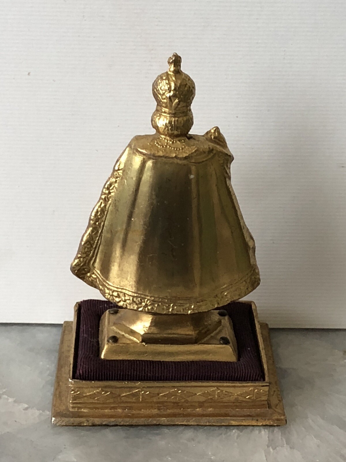 Vintage Antique Gold Medal Infant Of Prague Catholic Holy Christian Figure Small