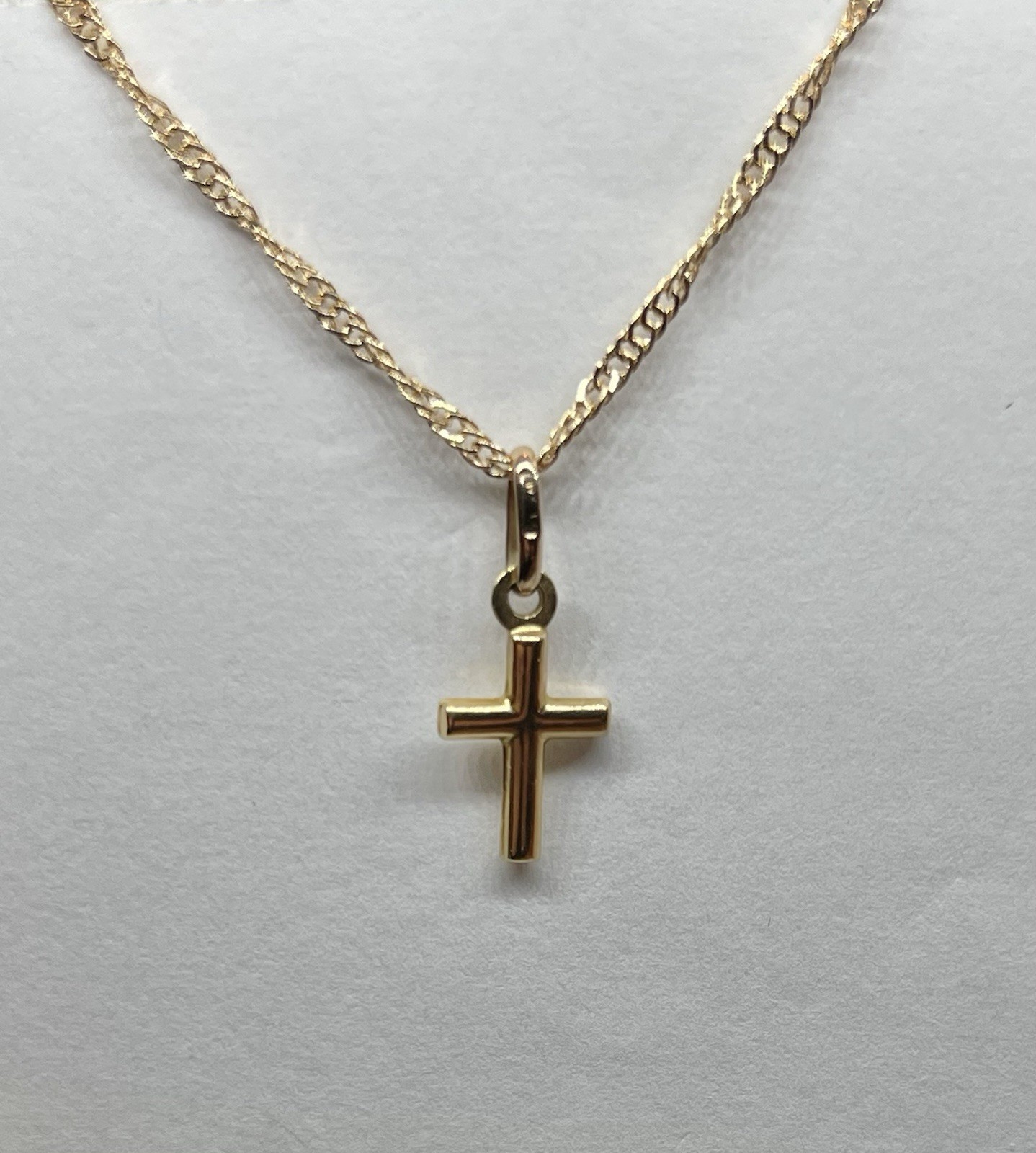 Vintage 9 Carat Gold Dainty Plain Cross Pendant Necklace on 18” Chain