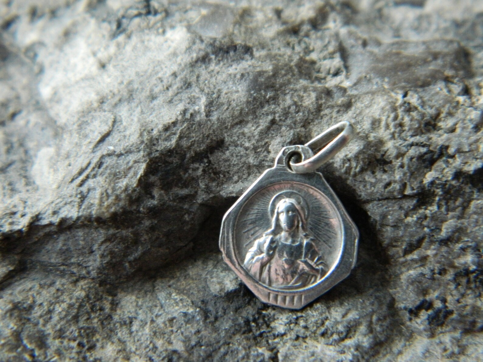 Silver Antique Notre Dame de la Garde Religious Medal #172