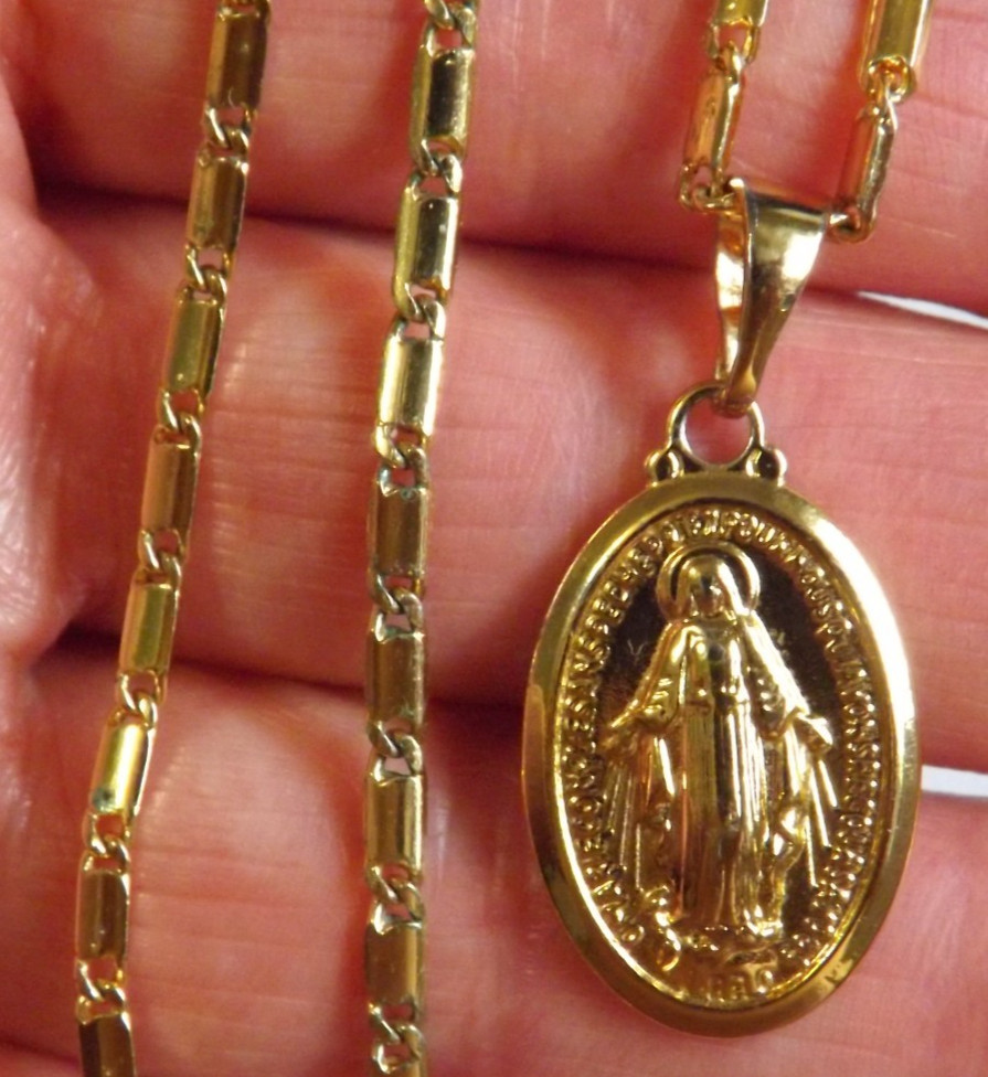 Gold tone Miraculous Virgin Mary charm pendant medal 18k plated chain necklace