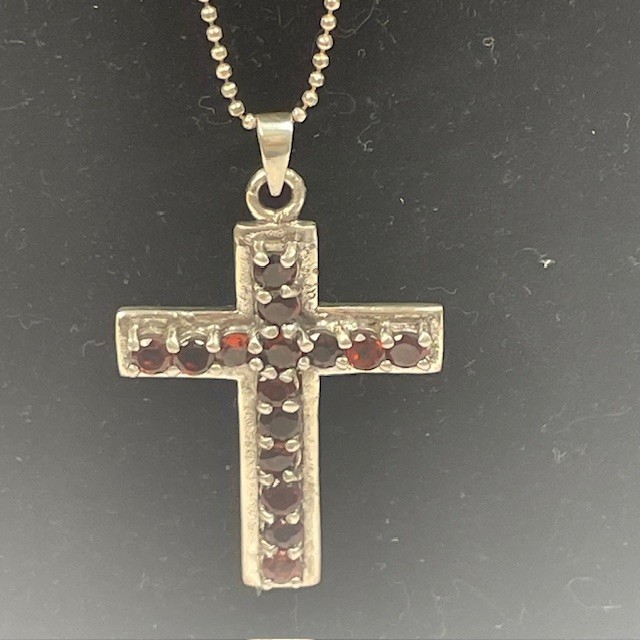 VTG Christian Cross Pendant Necklace 925 Sterling Silver Red Garnet(15)